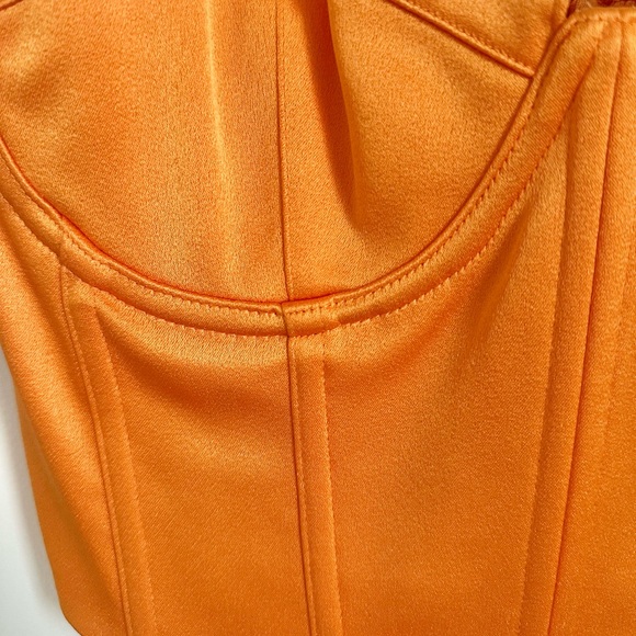 NWT alice + olivia jeanna bustier top in tangerine | orange corset | size 2 - Picture 7 of 7